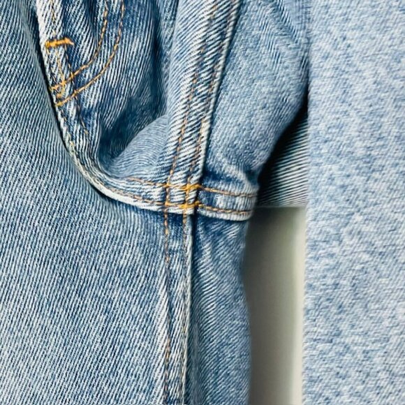 RE/DONE 90s Distressed High Rise Loose in Destroyed Medium Blue Size 24 - Picture 11 of 16